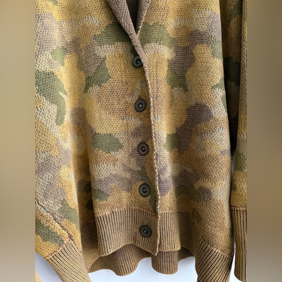 Free People Chamomile Pattern Cardi in Army Combo!🌟 - Picture 11 of 16